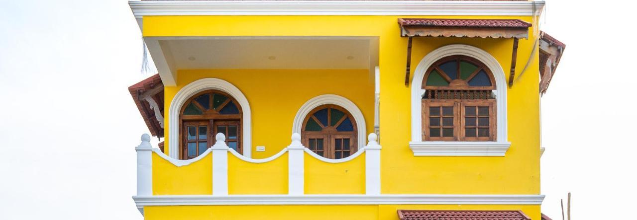 The Barracks Cochin Apartment Kochi Exterior photo