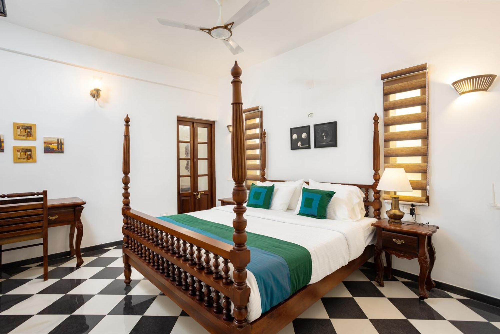 The Barracks Cochin Apartment Kochi Room photo